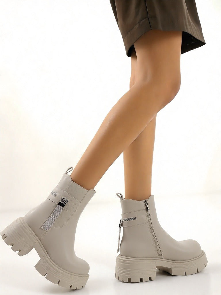 Edgy Elegance: Chunky Heel Ankle Boots with Zipper Detail - Stylish & Comfortable!