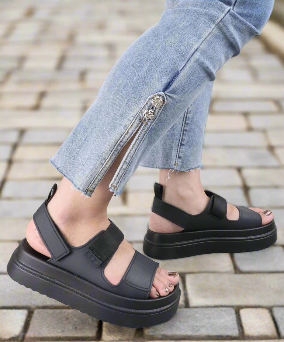 Black Chunky Platform Strap Sandal