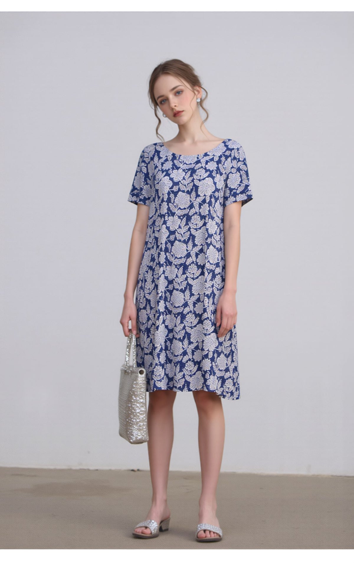 Blue Floral A-Line Mini Dress with Short Sleeves Casual Loose Fit Summer Day Dress