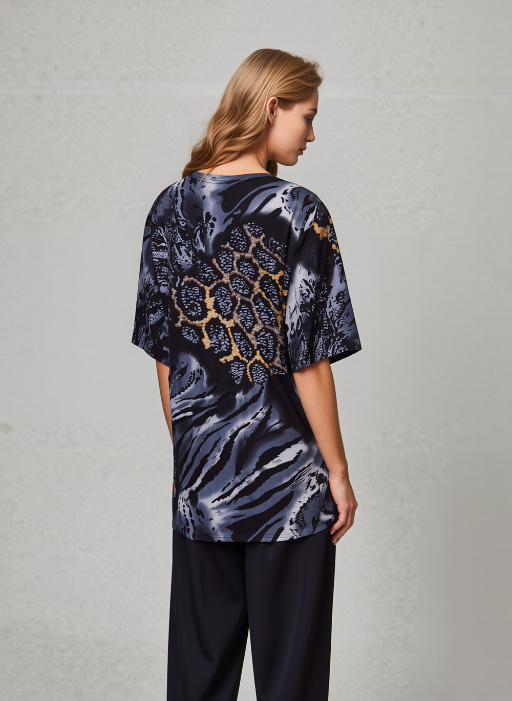 Grey Leopard Print Short Sleeves Top