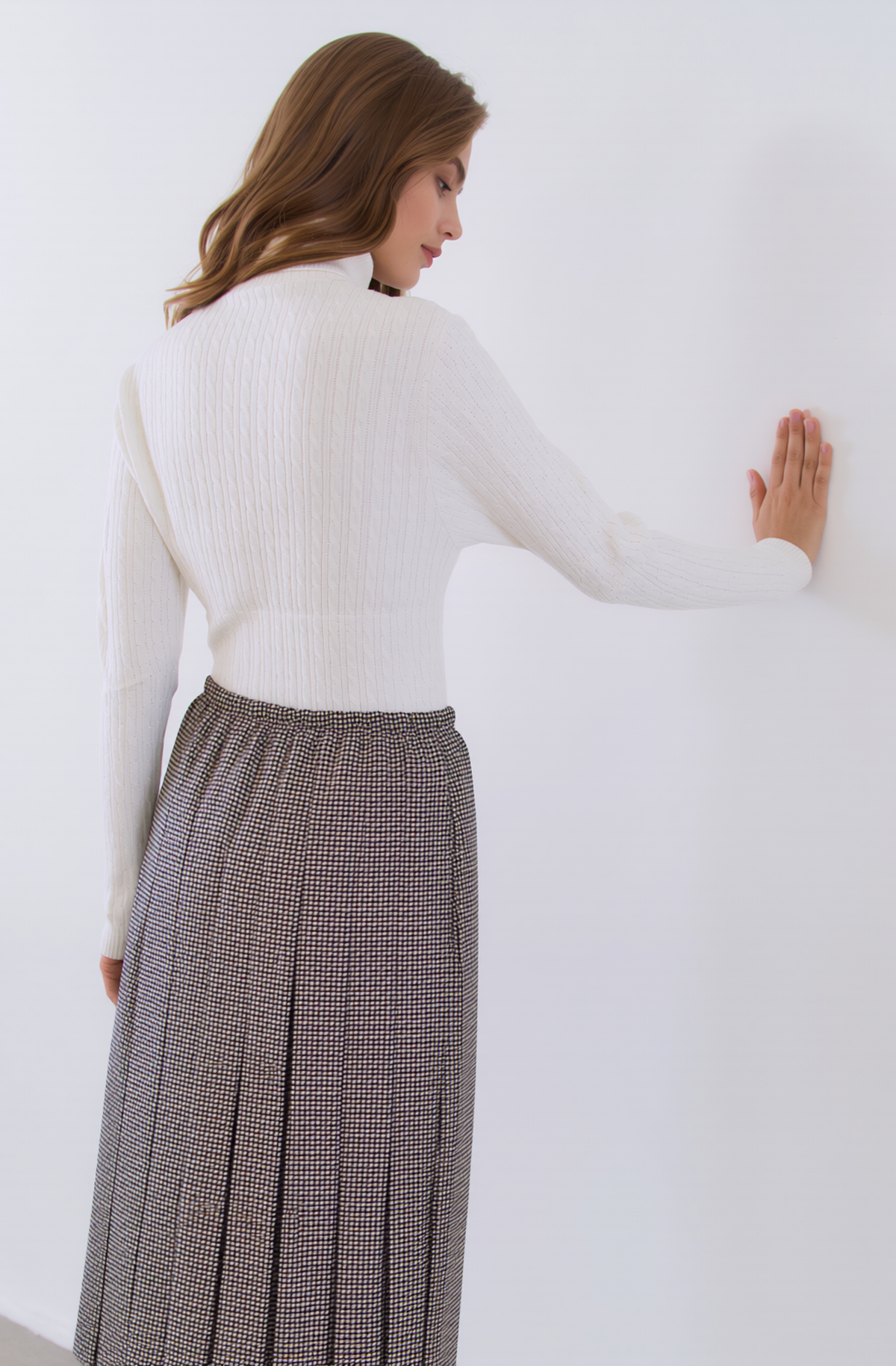 White Pull On Elasticated Check Pleated Skirt