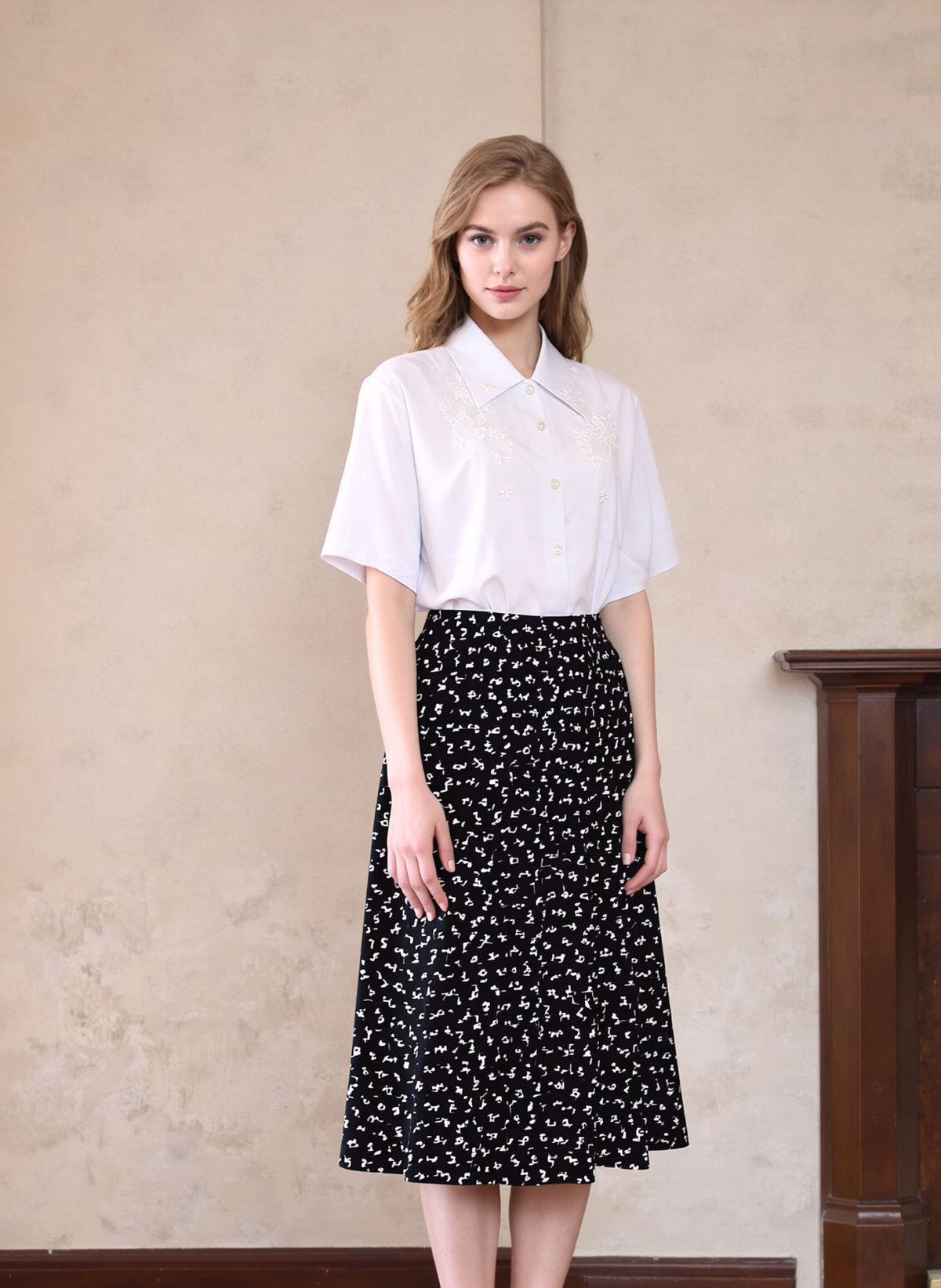 White Floral Print Midi Skirt Elegant Women’s Pull-On Skirt