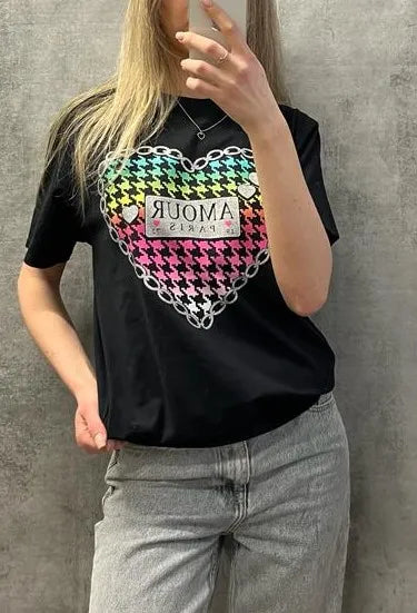 Black Chain Heart Amour Paris Graphic T-Shirt
