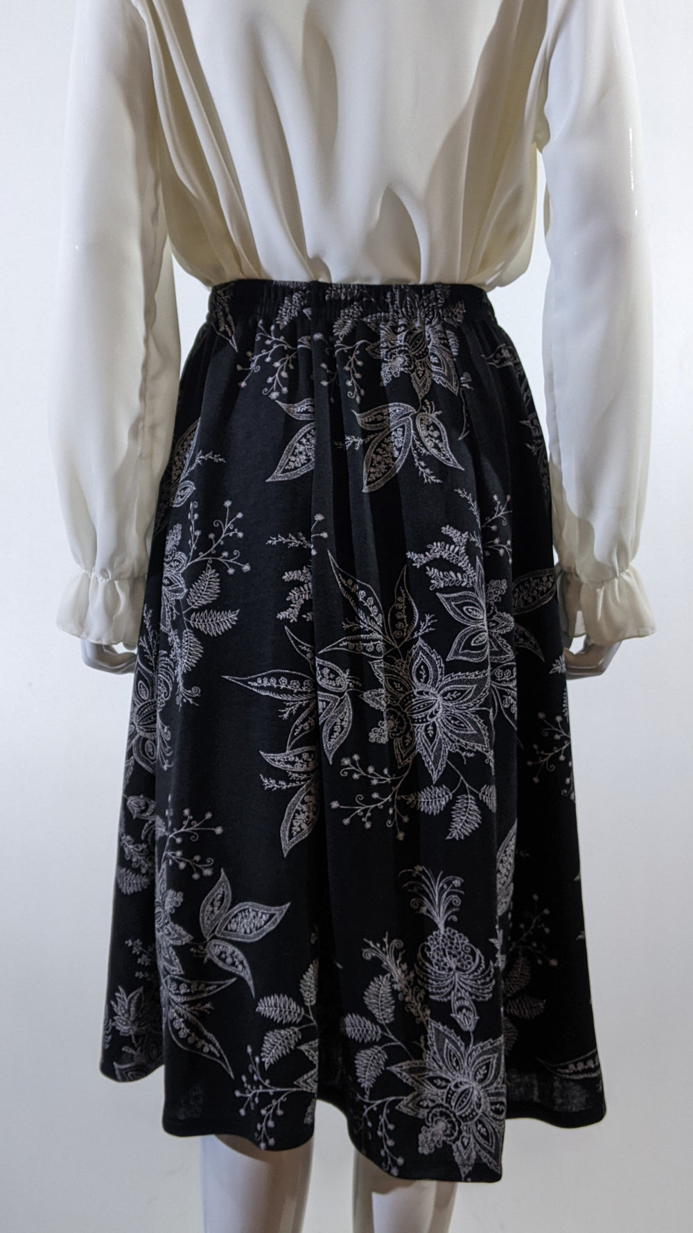 Black Floral Design Elasticated Skirt
