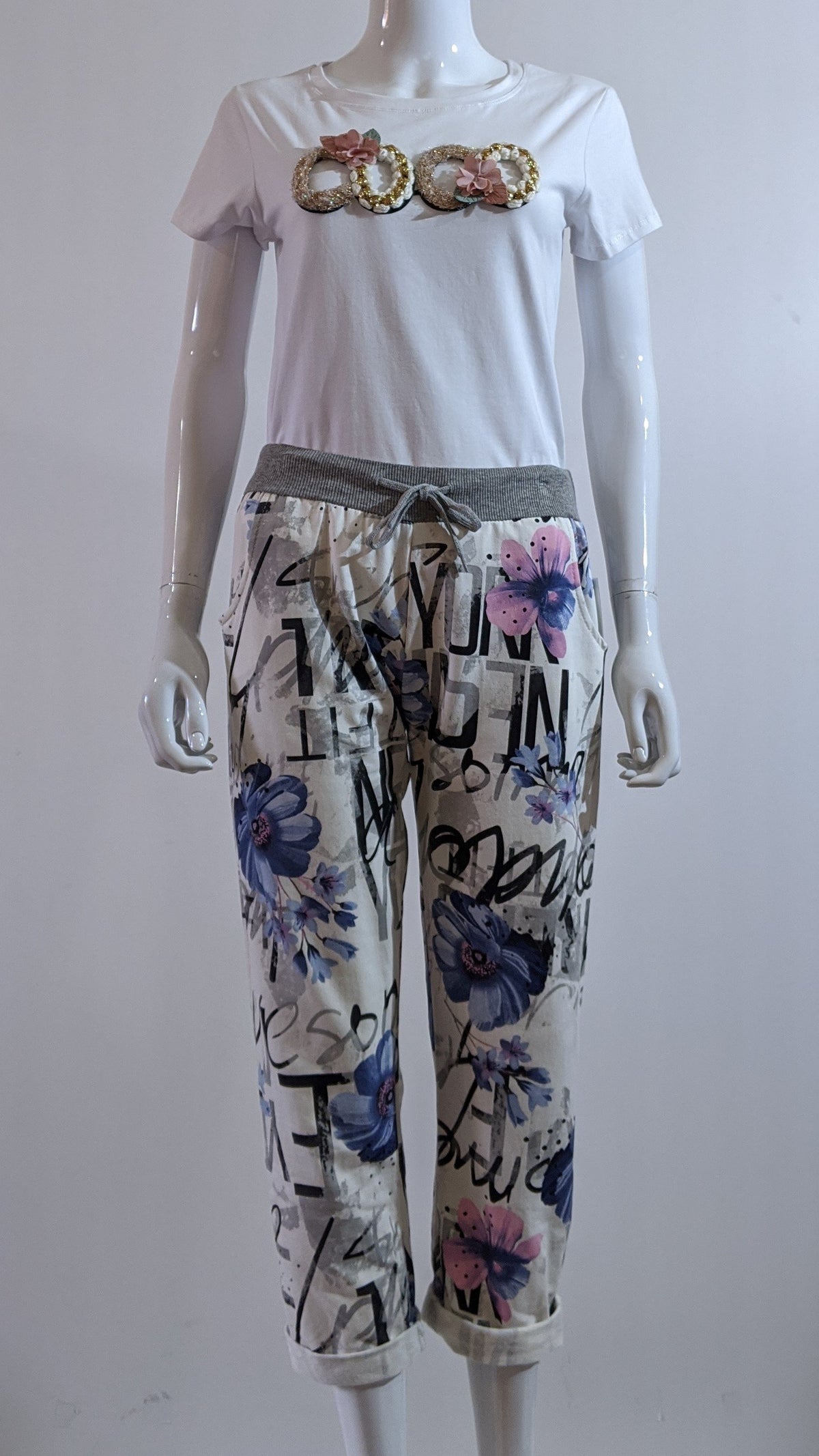 Cream Floral Print Pattern Trouser