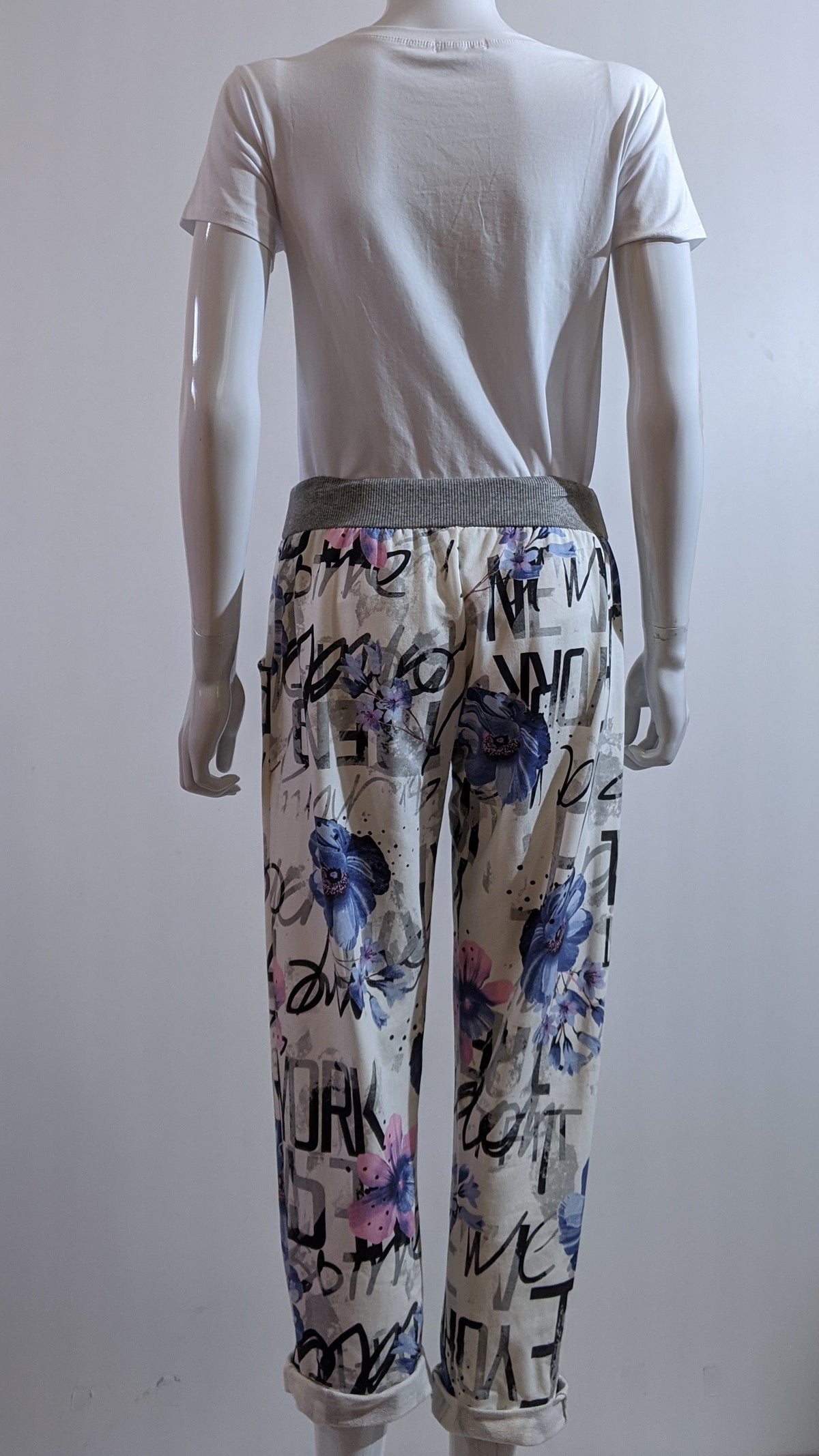 Cream Floral Print Pattern Trouser